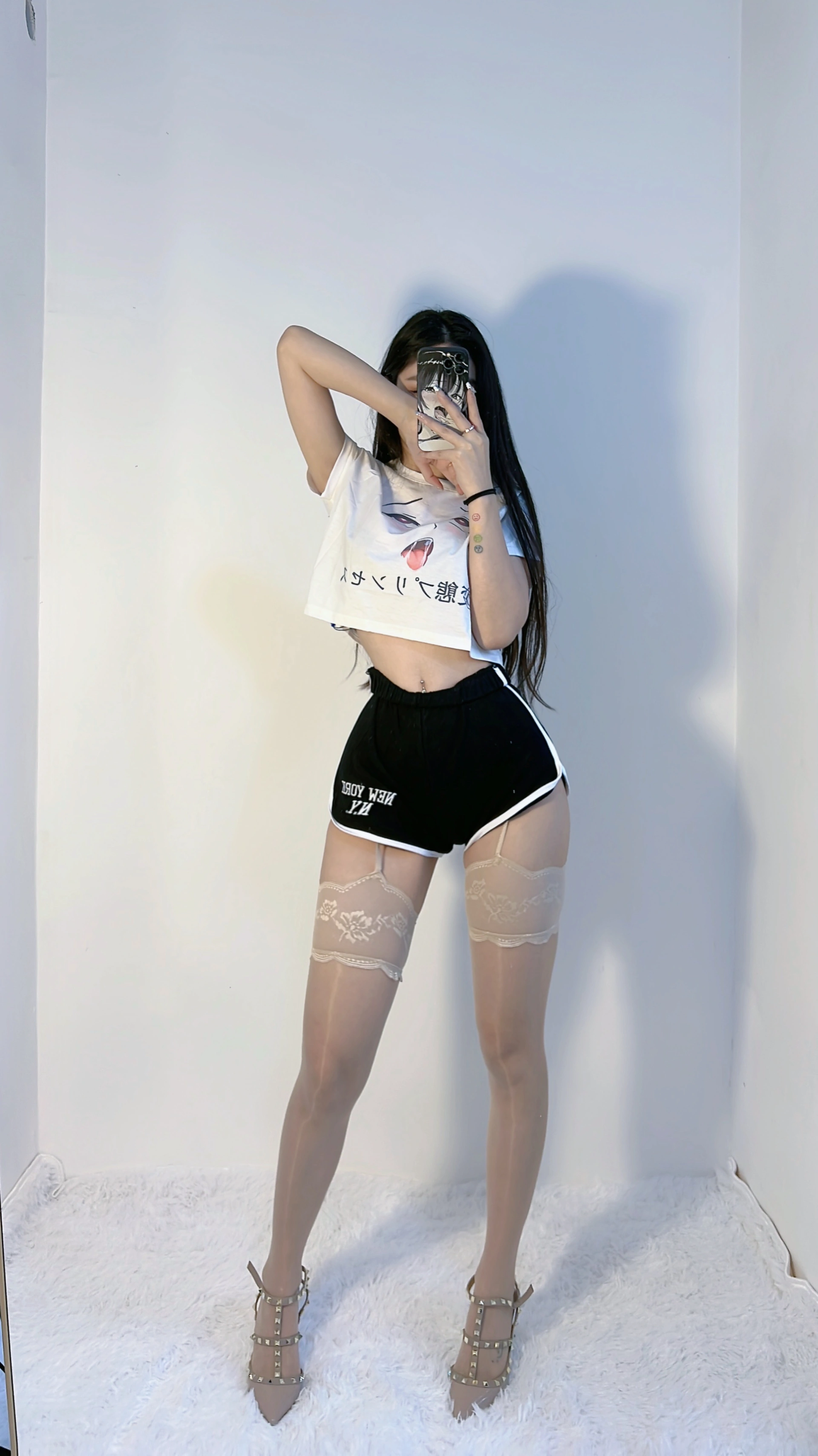 053.陈佩奇-微密圈系列 – 白色吊带丝 3
